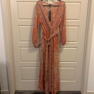 Beautiful Maxi Dress!